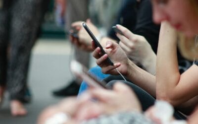 How to stay engaged with clients in an increasingly mobile world